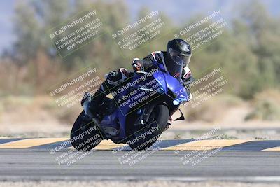 media/Oct-13-2025-Moto Forza (Mon) [[a66d839500]]/4-C Group/Session 4 Turn 7/